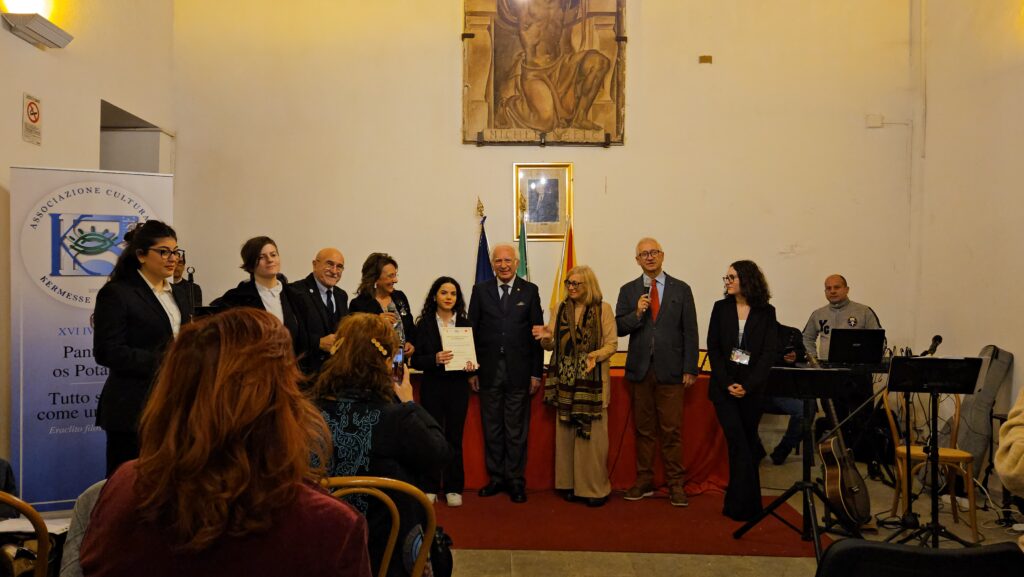 Premio Kermesse 2023 Villa Niscemi 15 dicembre 2023 Palermo consegna attestati